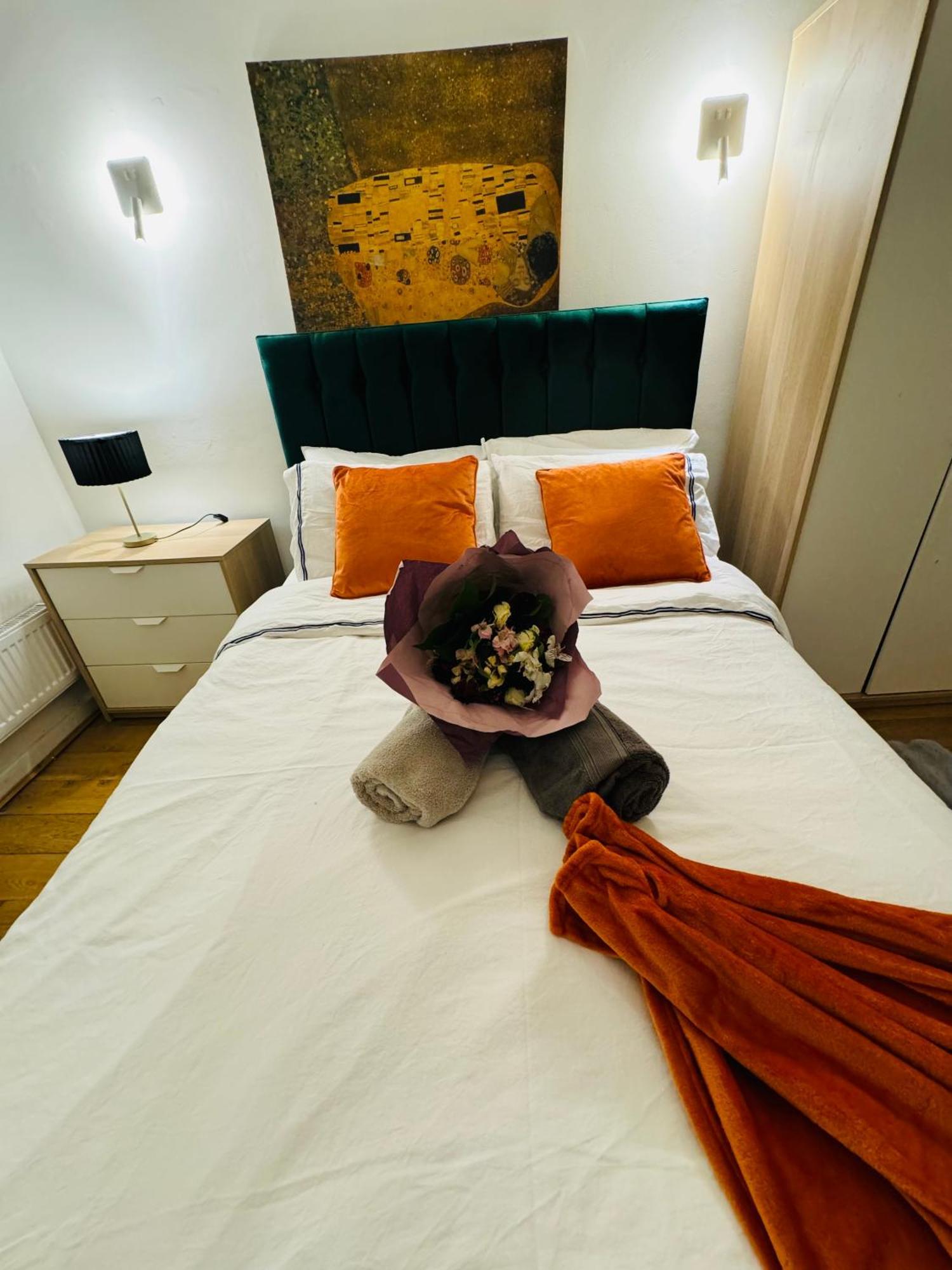 Cozy Family-friendly 2 Bedroom Flat In Kingscross, St Pancras!