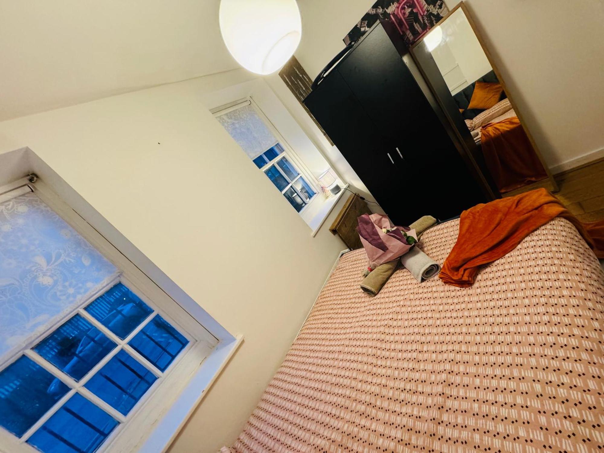 Cozy Family-friendly 2 Bedroom Flat In Kingscross, St Pancras! Appartamento