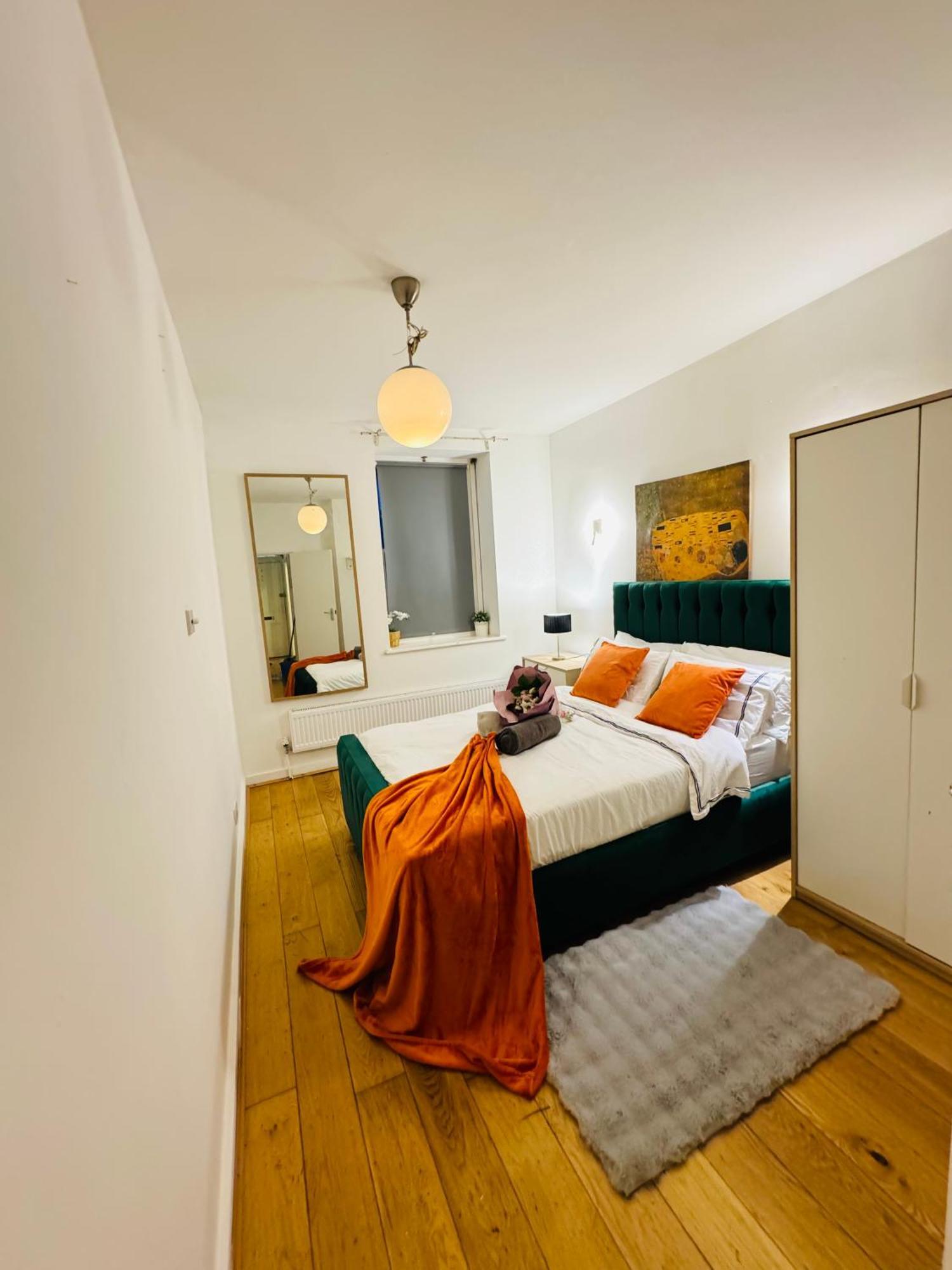 Cozy Family-friendly 2 Bedroom Flat In Kingscross, St Pancras! * Londra